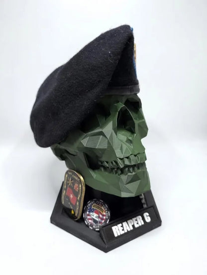 🔥Last Day 50% OFF - Military Beret Display Skull Veteran Gift | Custom Personalized Available 🪖💀