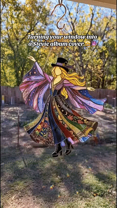 💥LAST DAY 57% OFF - 💃Stevie Nicks🤘Handmade Stained Glass Spinner