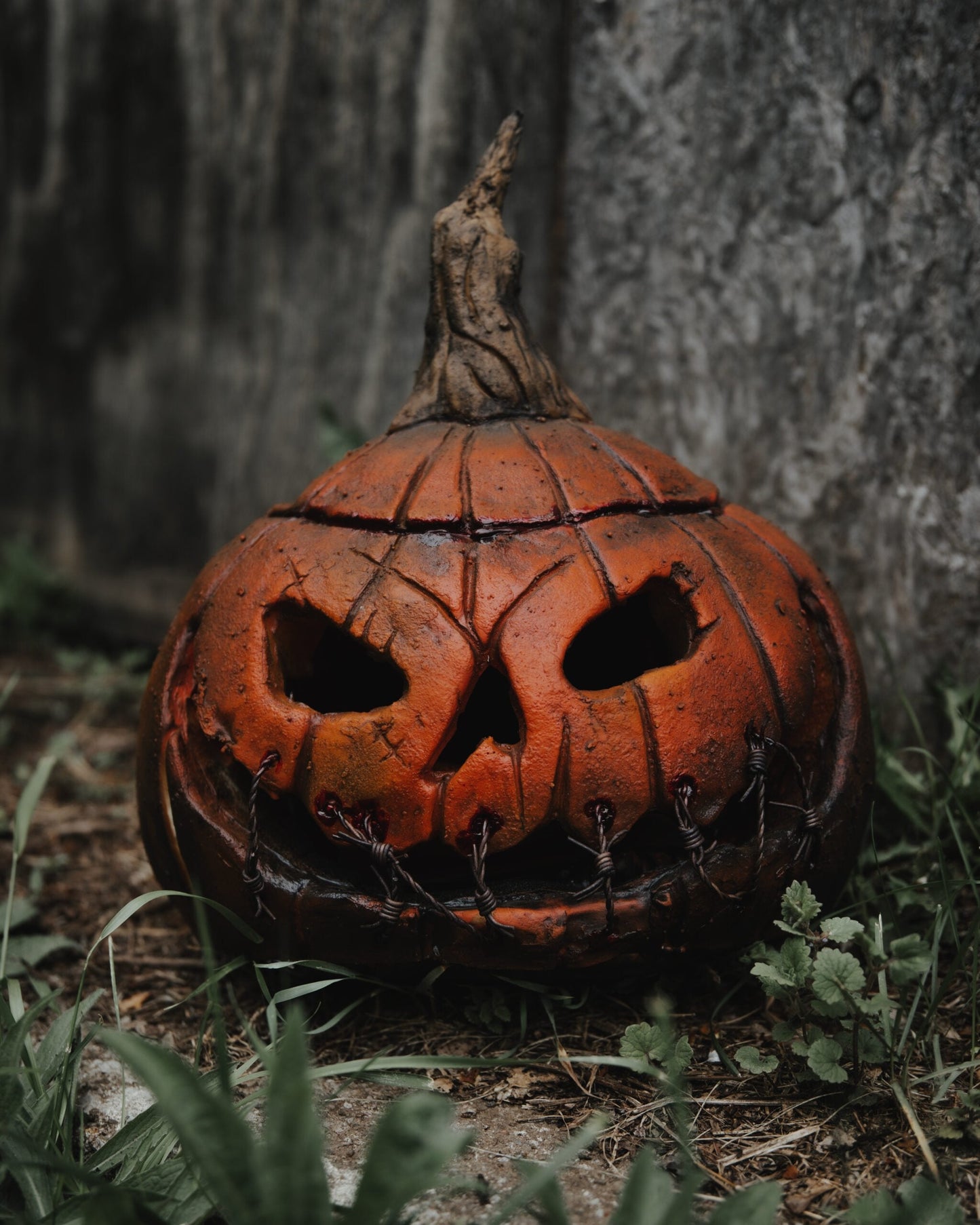 🔥2025 HALLOWEEN SALE - 🎃Bloody Accented Pumpkin Decor